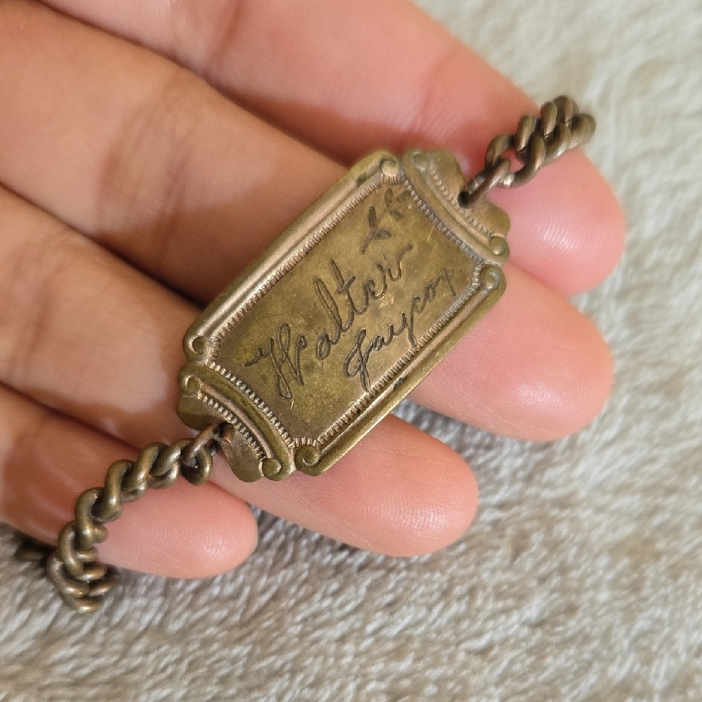 Vintage Gold-Tone Chain Bracelet - Picture 2 of 3
